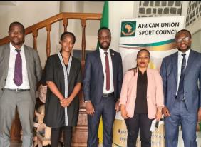 Minister of Malawi visits AUSC Head Quarters